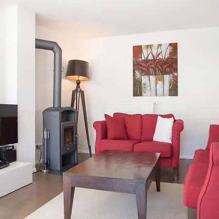 Brisi 4bl Apartment