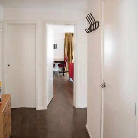 Apartment Brisi 4bl